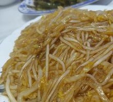 Sour Cabbage Noodles