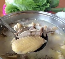 Chicken with Pig's Stomach