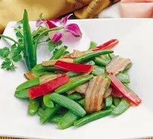 Snow Peas Stir-fried with Salted Pork