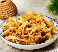 Stewed Golden Needle Mushrooms in Oil