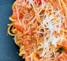 Garden Meat Sauce Noodles