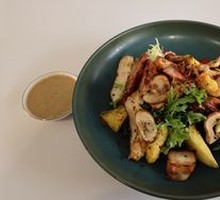 Pan-Fried Mushrooms Pineapple Chicken Breast Salad