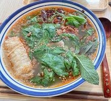 Fresh Meat Sauce Rice Noodles
