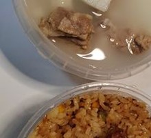 薏米淮山药炖猪骨汤