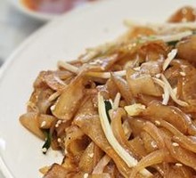 Dry-Fried Beef Rice Noodles