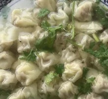 Fresh Pork Dumplings with Fragrant Soup