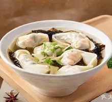 Fresh Pork Dumplings with Leeks