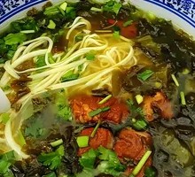 Spicy Pickled Cabbage Braised Beef Noodles