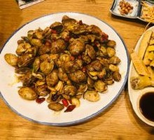 Thirteen Spices Spicy Stir-fried Clams