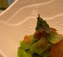 Jellyfish and Lettuce Salad