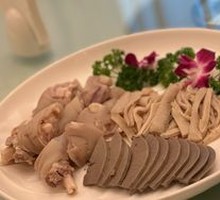 Cold Plate of Lamb Feet, Tripe, and Liver