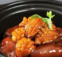 Pork Trotter with Abalone