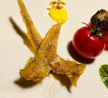 Delicate Three-Flavor Platter