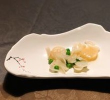 Lanzhou Lily Stir-fried Abalone