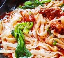 Premium Tomato Beef Noodles
