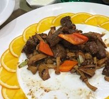 Beef Cubes with Mushrooms
