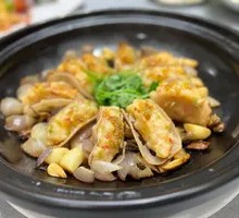 Braised Lotus Stem with Mixed Fillings in Clay Pot