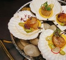 Pan-Seared Hokkaido Scallops