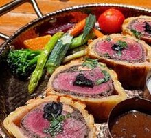Wellington Steak