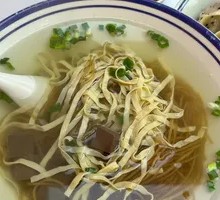 Chicken and Duck Blood Soup with Vermicelli