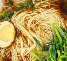 Braised Pork Trotter Noodles