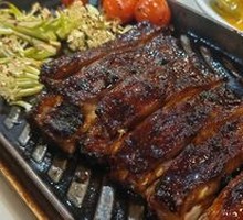Signature Black Gold Fork Grilled Pork Chop