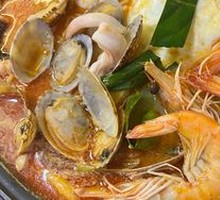 Seafood Tom Yum Soup