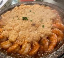 Grilled Garlic Shrimp on Stone Plate