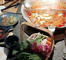 Taiwanese Spicy Hot Pot