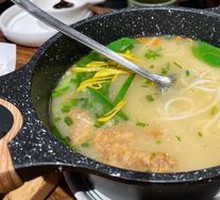 Yunnan Crossing-the-bridge Rice Noodles