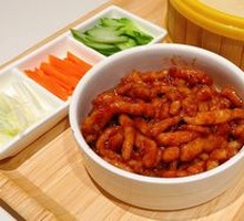 Beijing-style Shredded Pork in Soy Sauce