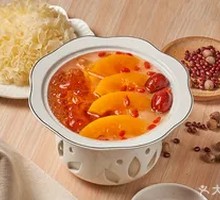 Papaya, Táojiāo and Fresh Tremella Soup
