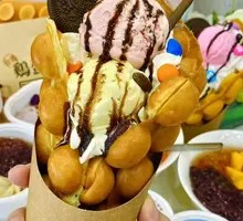 Strawberry Ice Cream Egg Waffle