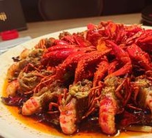 Headless and Vein-Removed Spicy Lobster with Thirteen Herbs