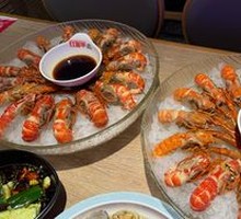 Premium Chilled Blue Lobster