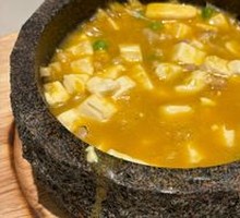 Sea Urchin Tofu in Stone Pot