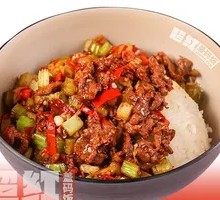 Stir-Fried Beef with Yellow Onion
