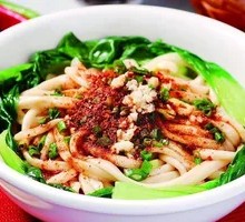 Oil-Poured Noodles