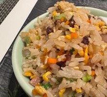 Flower Dance Beef Fried Rice
