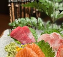 Sashimi Platter Four Varieties