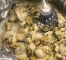 Sizzling Clam Meat