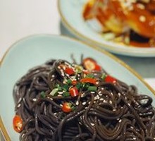 Sour Spicy Jelly Noodles