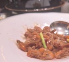 Stir-Fried Shrimp with 35-Year-Old Meijiang Tangerine Peel