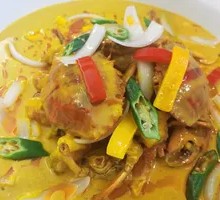 Thai Royal Curry Braised Three-Mouth Crab
