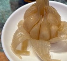 Sweet Pickled Garlic