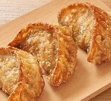 脆皮大饺子