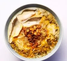 Crab Roe Fish Noodles