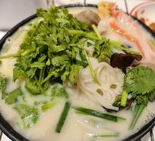 Spicy Fish Soup Rice Noodles