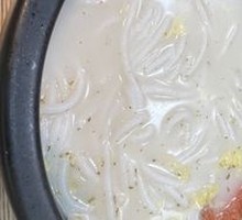 Over-the-bridge Rice Noodle Pot
