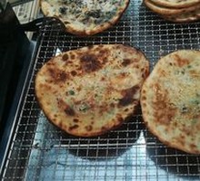 Plum Dried Vegetable Mini Bao
